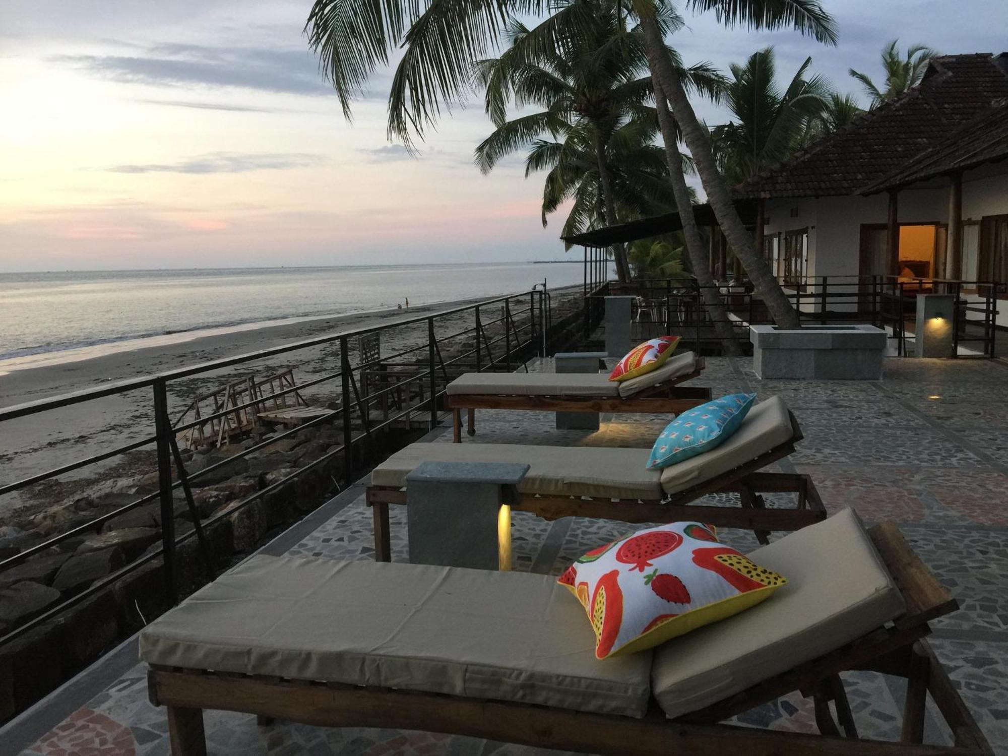 Hotel 36 Palms Boutique Retreat à Cherai Beach Extérieur photo