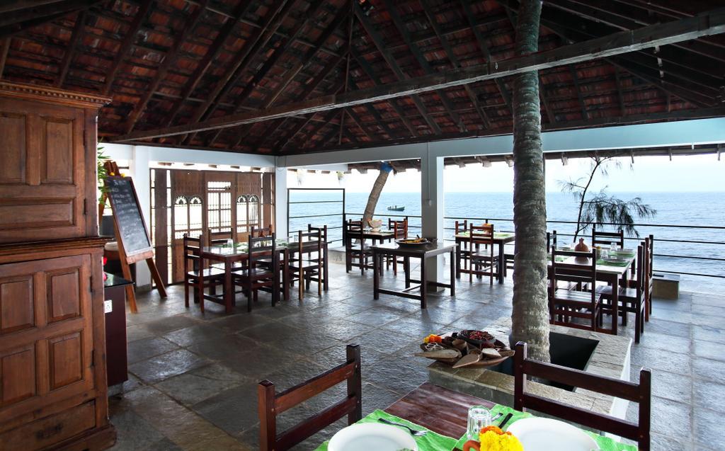 Hotel 36 Palms Boutique Retreat à Cherai Beach Extérieur photo